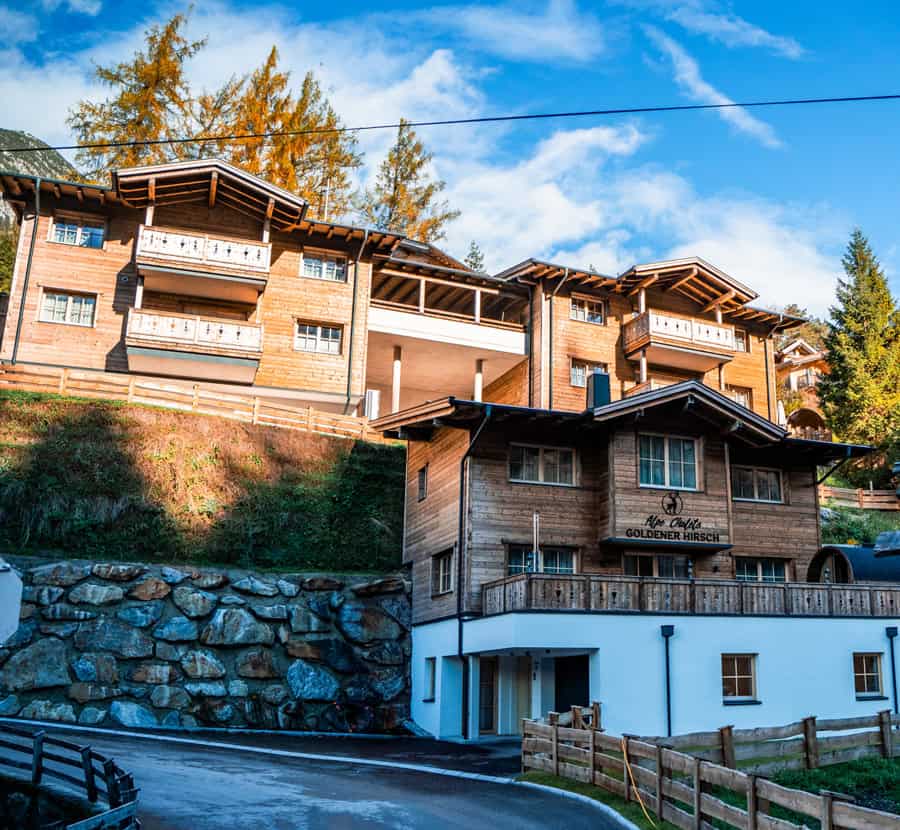 Alpe-Chalets-Goldener-Hirsch-Ferienwohnung-Ferienhaus-Seefeld-Region-Tirol